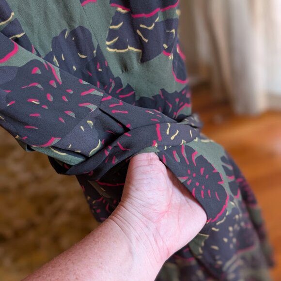 Arthur S. Levine Tahari Monstera Leaf Dress Size 12 - Picture 7 of 8